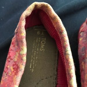 Toms Shoes - Toddler size 9 toms Toms Shoes - Toddler size 9 toms